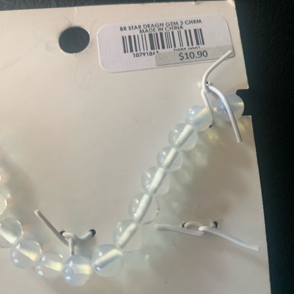 BBWT | Adorable Gothic Style Beaded Charm Bracelet from Hot Topic with 3 Charms - Picture 3 of 3